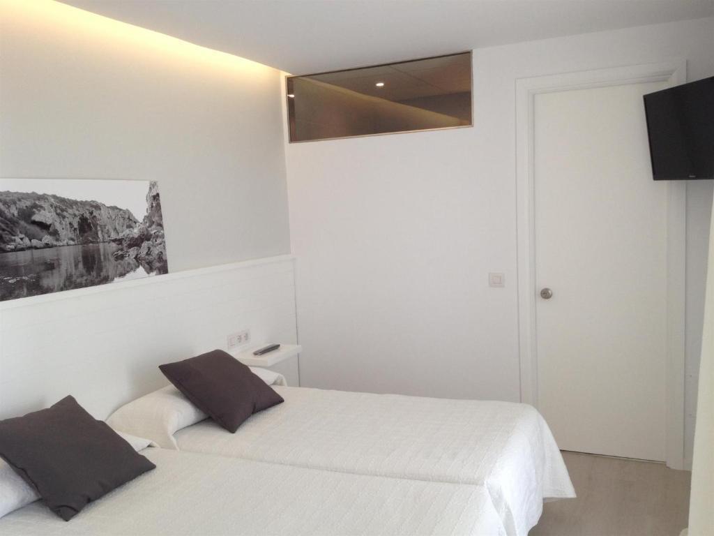 Hostal La Palma Fornells  Szoba fotó